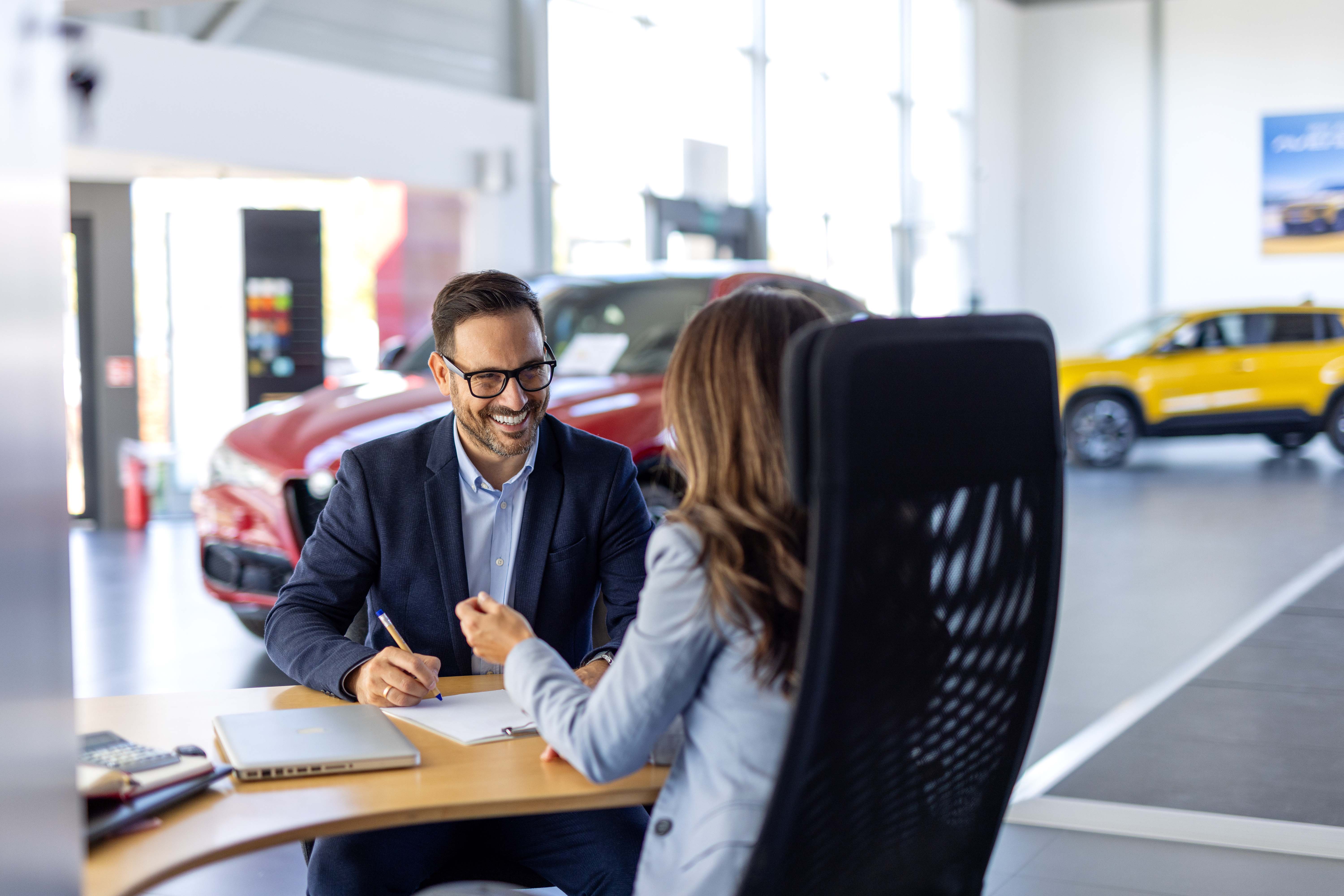 Verkäuferarbeitsplatz Applikation für Autohäuser VW Financial Services, entwickelt von team neusta