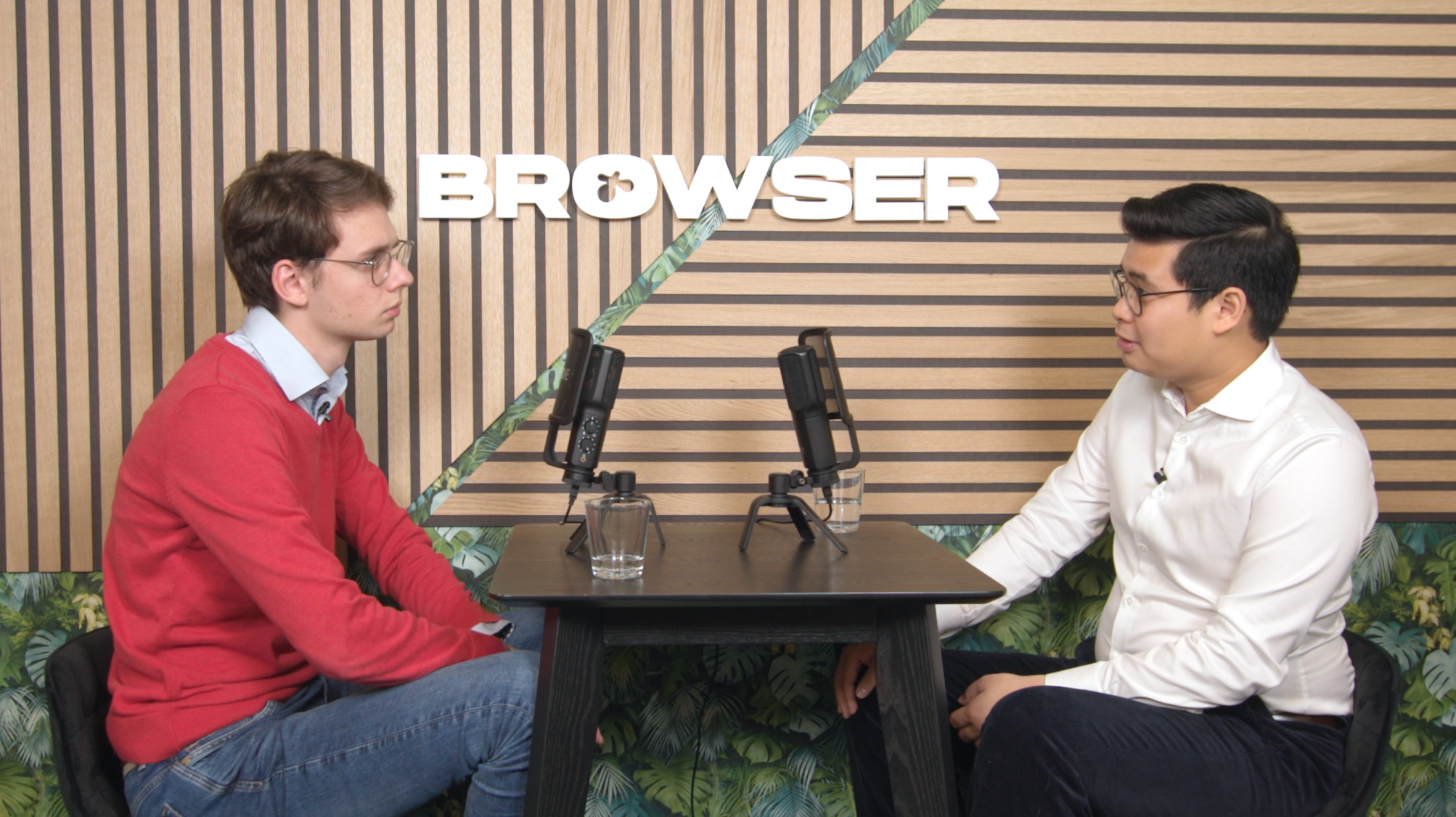 Foto von Philipp Kalweit bei der Aufnahme vom Podcast BROWSER