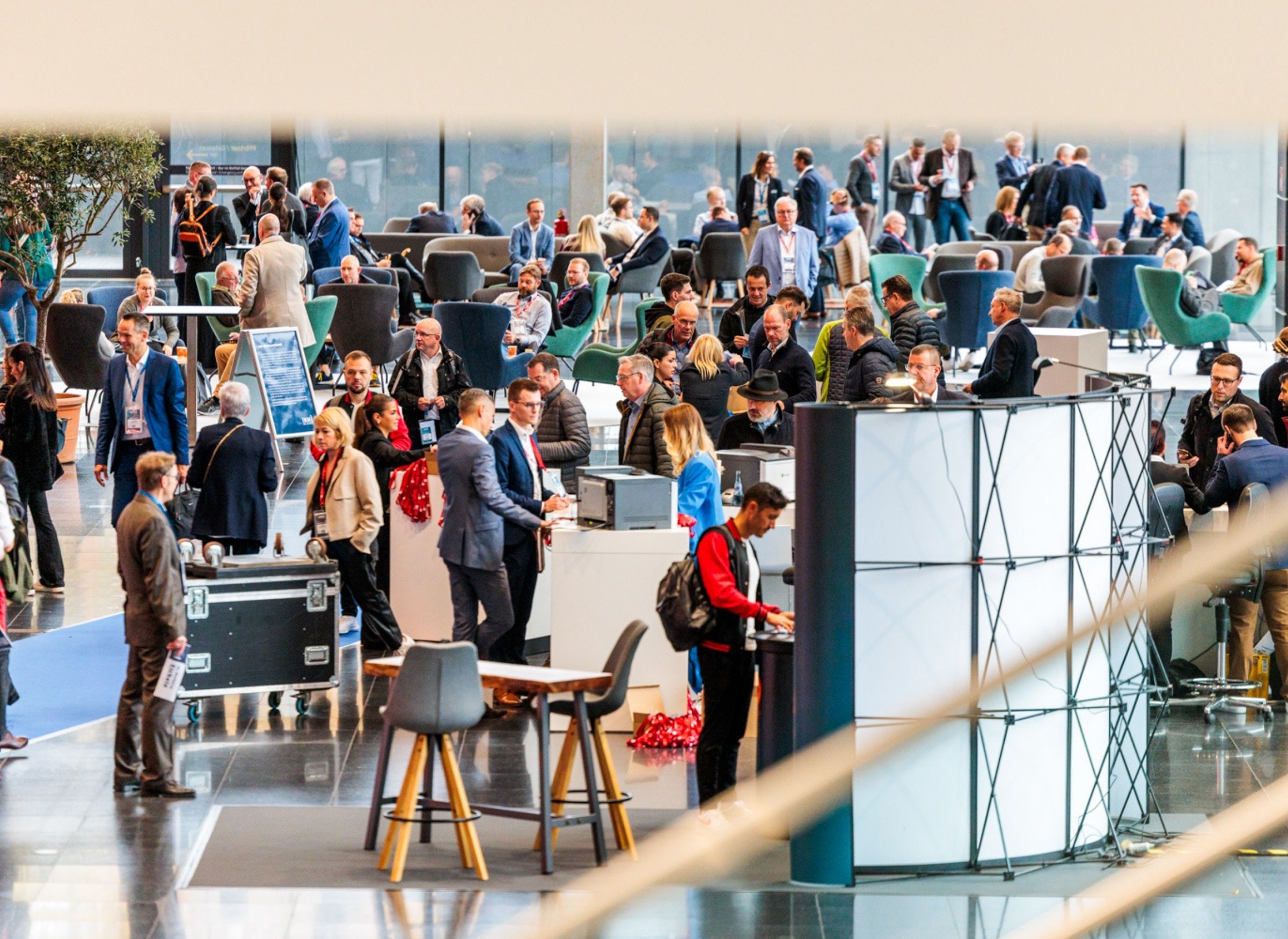 team neusta auf der DKM 2025 mit einem Vortrag zu KI-Plattformen für Versicherer