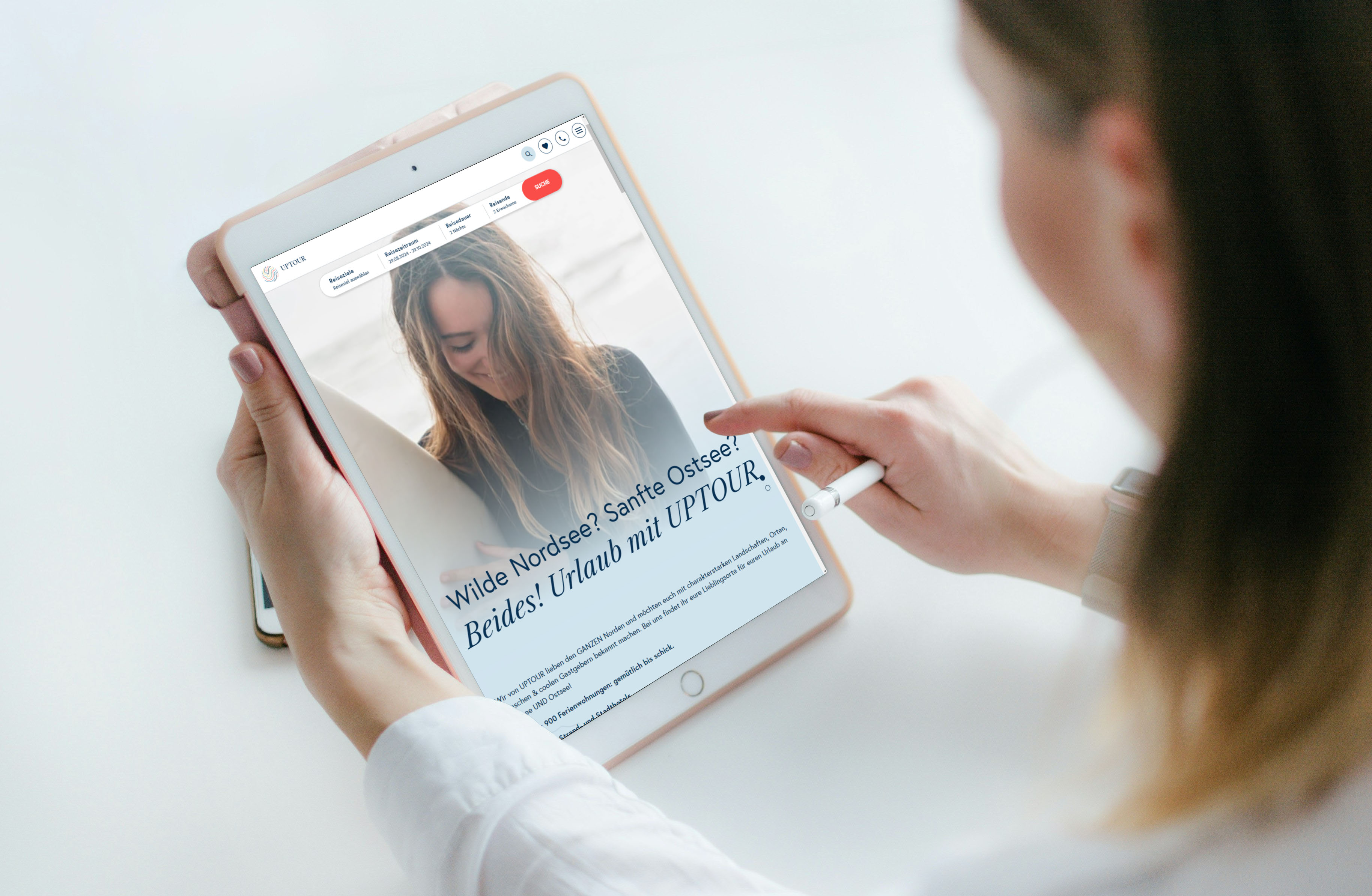 Tablet-Ansicht des Reiseveranstalters UPTOUR, ein Projekt von team neusta