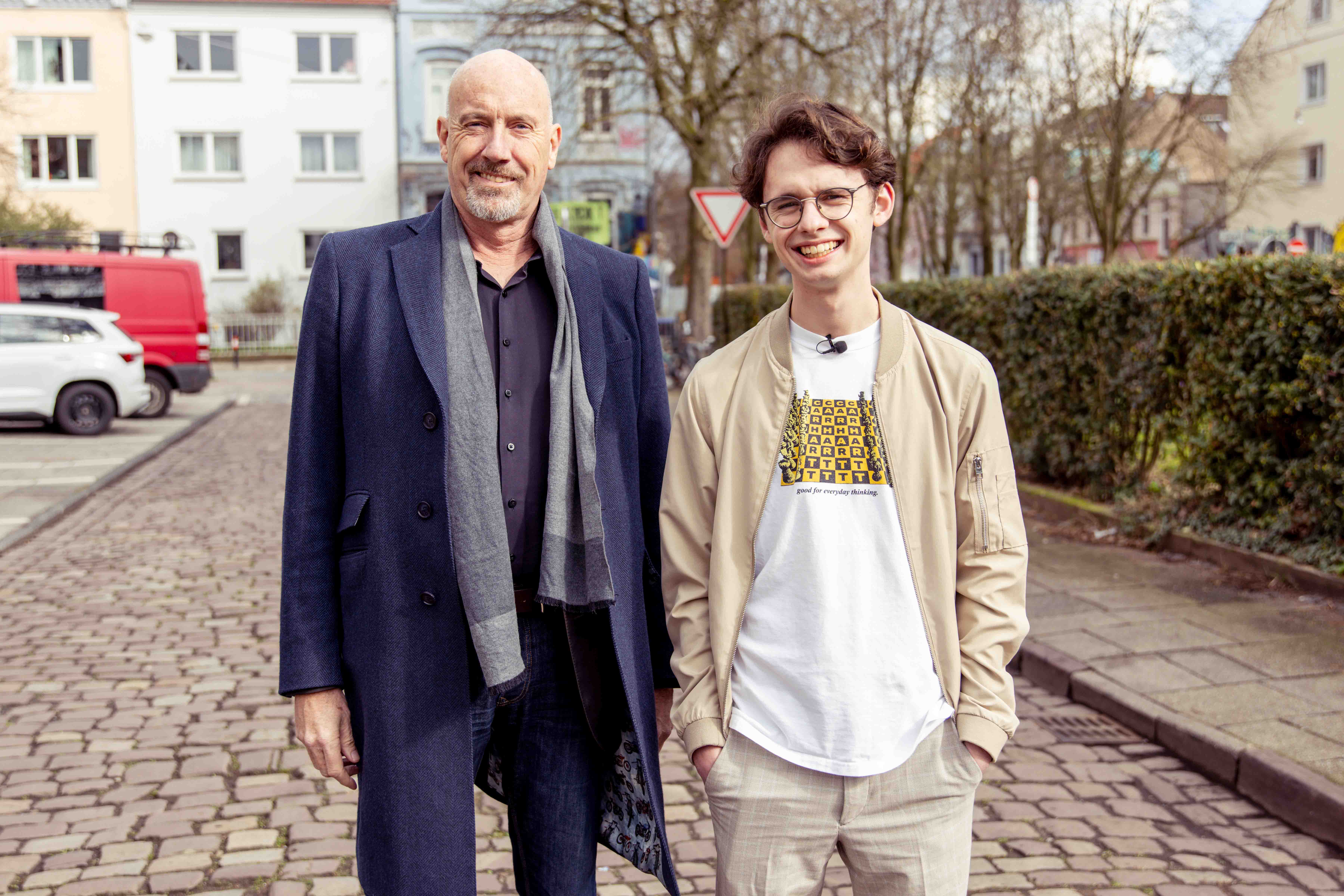 Carsten Meyer-Heder und Leonard Geßner beim Dreh von Amazon Serie Selfmade Staffel 2